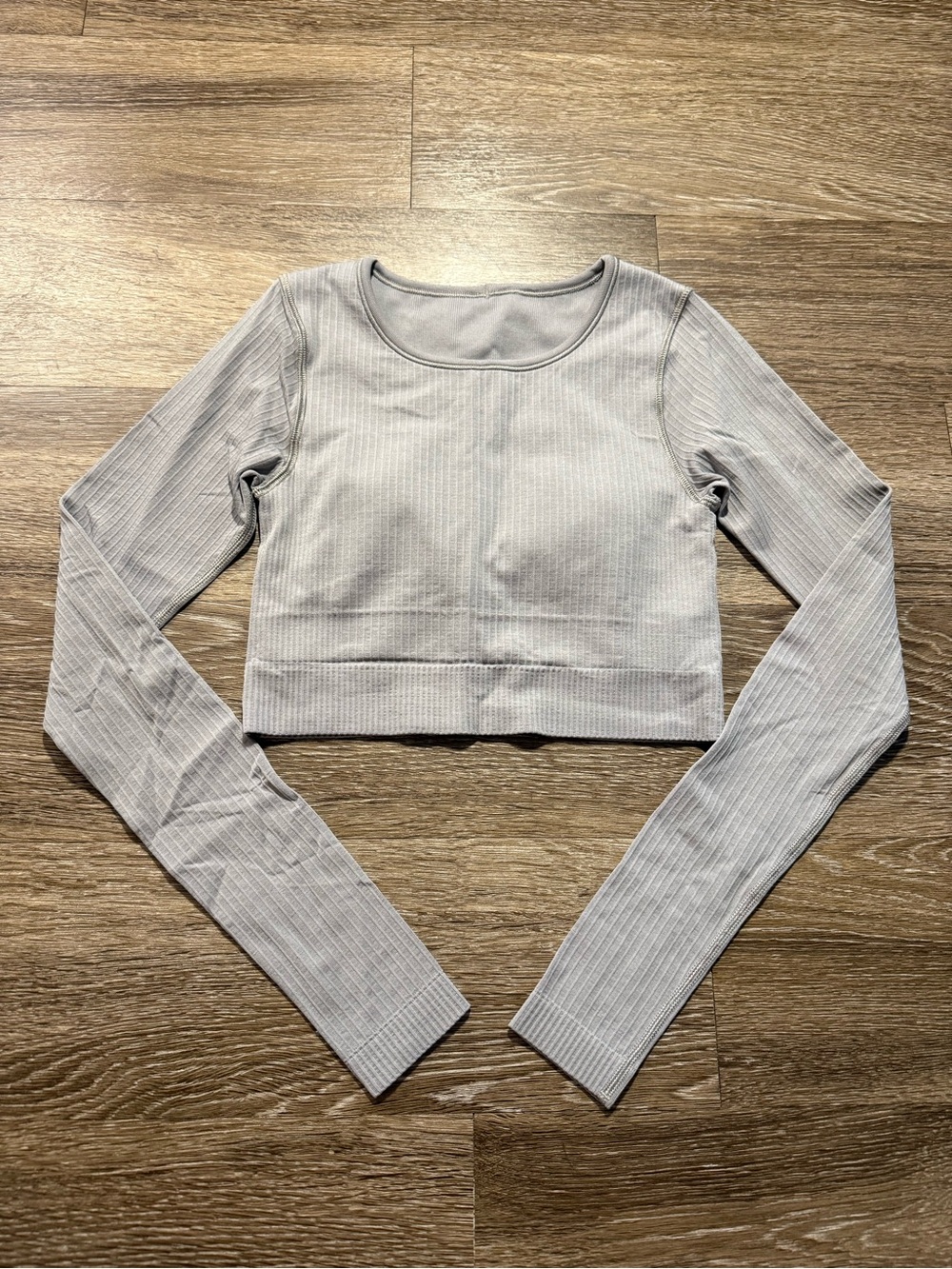 FINAL SALE Lululemon Ebb to Street Long Sleeve Shirt Gull Grey - Picture 3 of 5